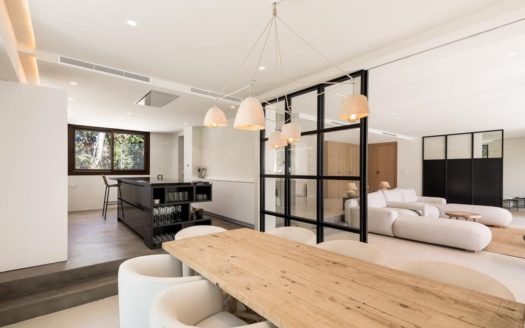 4 bedrooms Villa in Los Monteros Playa
