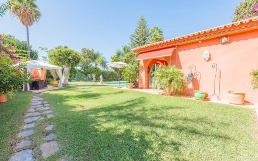 5 bedrooms Villa in Nueva Andalucia