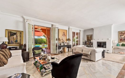 5 bedrooms Villa in Nueva Andalucia