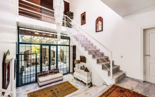 5 bedrooms Villa in Nueva Andalucia