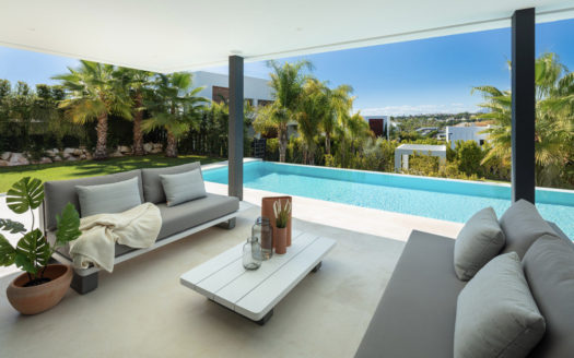 5 bedrooms Villa in Nueva Andalucia