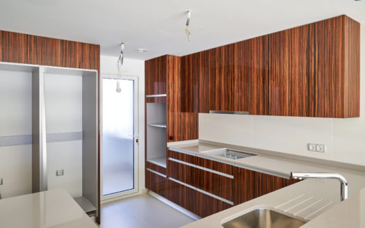 3 bedrooms Townhouse in Milla de Oro