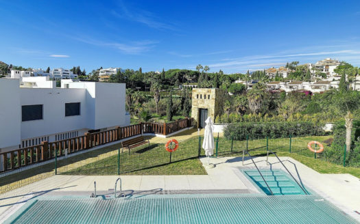 3 bedrooms Townhouse in Milla de Oro