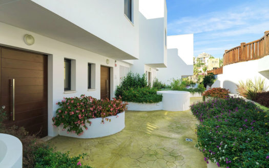 3 bedrooms Townhouse in Milla de Oro