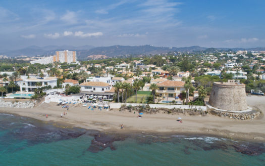 4 bedrooms Villa in Marbesa Playa