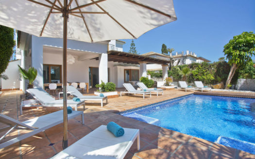 4 bedrooms Villa in Marbesa Playa