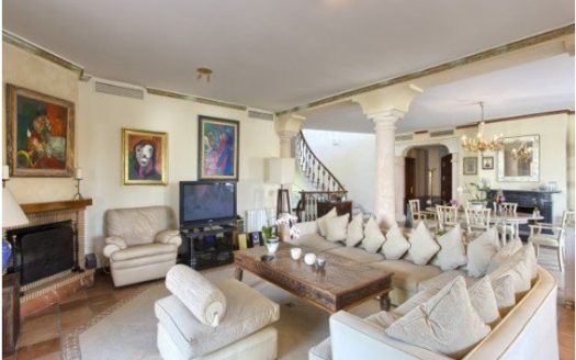 5 bedrooms Villa in Nueva Andalucia