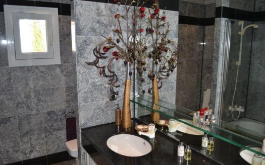 3 bedrooms Penthouse in Alhambra del Mar