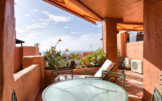 2 bedrooms Apartment in Nueva Milla de Oro