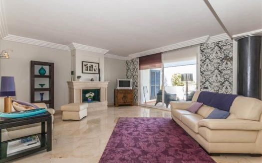 3 bedrooms Penthouse in Nueva Andalucia