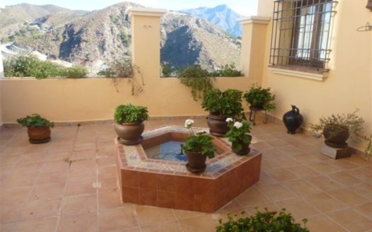 Villa de 4 dormitorios en Benahavis