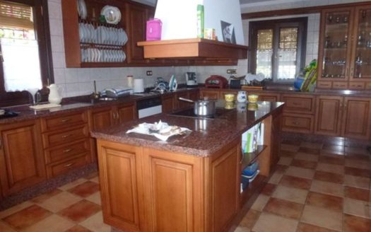 Villa de 4 dormitorios en Benahavis