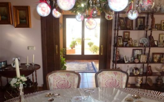 Villa de 4 dormitorios en Benahavis