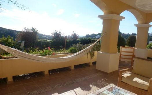 Villa de 4 dormitorios en Benahavis