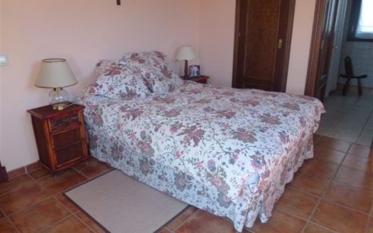 Villa de 4 dormitorios en Benahavis