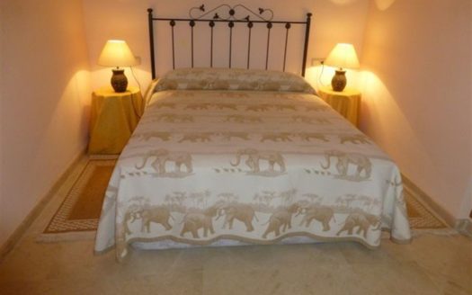 Villa de 4 dormitorios en Benahavis