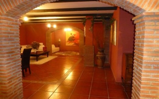 Villa de 4 dormitorios en Benahavis