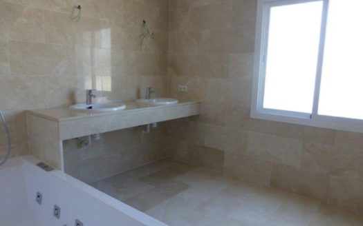 4 bedrooms Villa in Nueva Andalucia