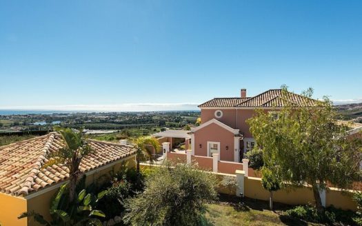 Villa de 4 dormitorios en Benahavis