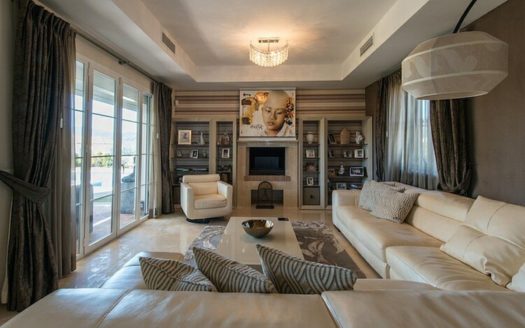 Villa de 4 dormitorios en Benahavis