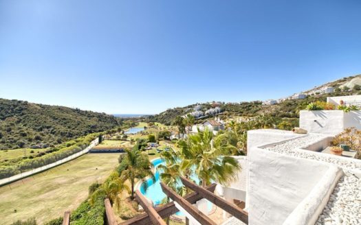 Ático de 3 dormitorios en Benahavis