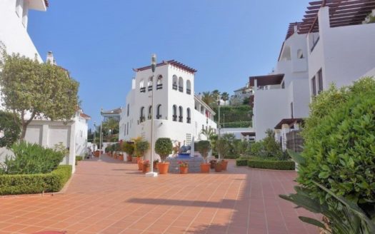 3 bedrooms Apartment in Nueva Andalucia