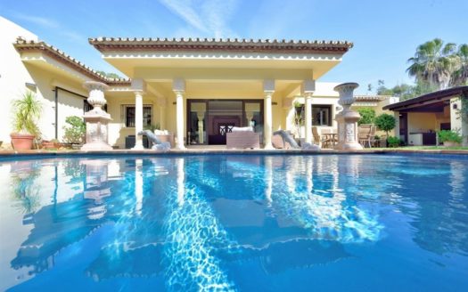 3 bedrooms Villa in Nueva Milla de Oro