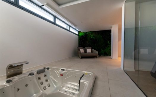 4 bedrooms Villa in Nueva Andalucia