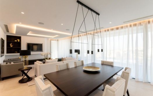 4 bedrooms Villa in Nueva Andalucia