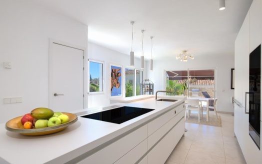 4 bedrooms Villa in Milla de Oro