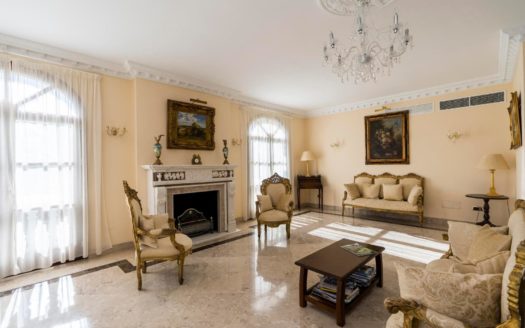 9 bedrooms Villa in El Padron
