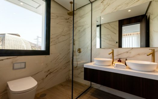 4 bedrooms Villa in Las Lomas de Nueva Andalucía