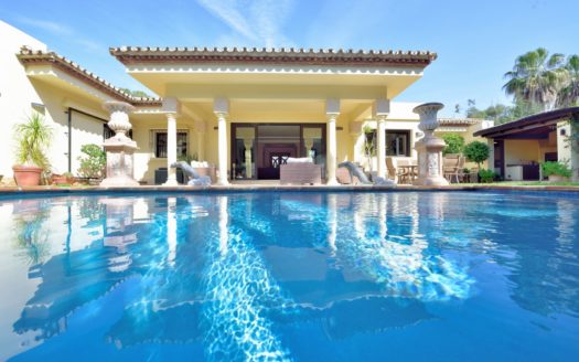 3 bedrooms Villa in Nueva Milla de Oro