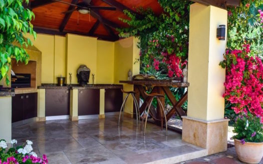 3 bedrooms Villa in Nueva Milla de Oro