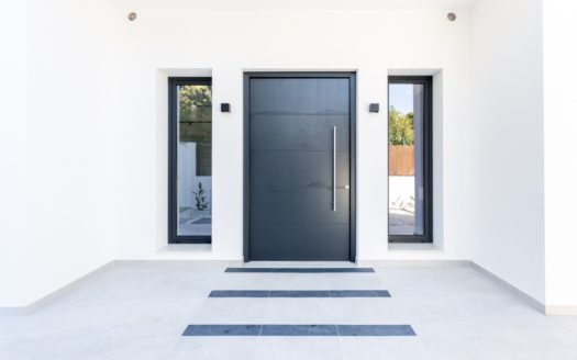 5 bedrooms Villa in Marbesa Playa