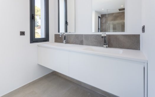 5 bedrooms Villa in Marbesa Playa