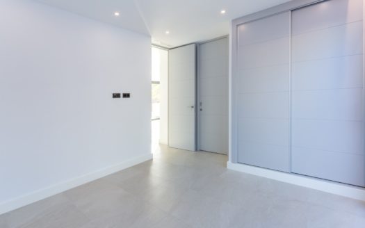 5 bedrooms Villa in Marbesa Playa