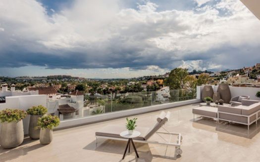 2 bedrooms Apartment in Nueva Andalucia