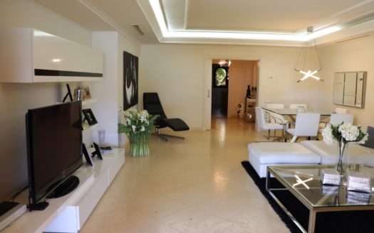 3 bedrooms Apartment in Nueva Milla de Oro