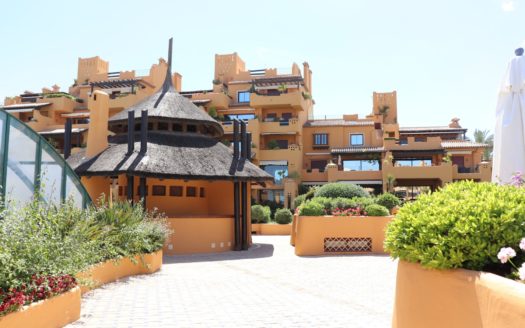 3 bedrooms Apartment in Nueva Milla de Oro