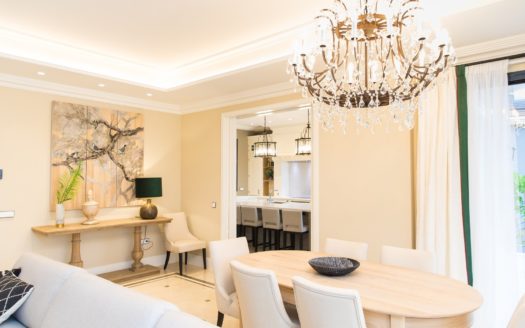 Villa de 5 dormitorios en Los Flamingos Golf