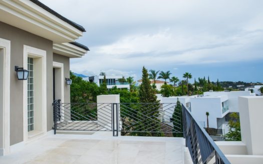 Villa de 5 dormitorios en Los Flamingos Golf