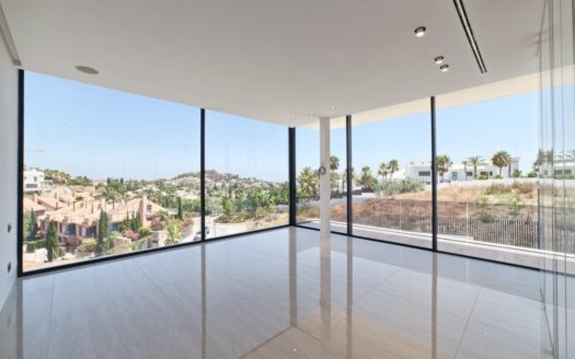 5 bedrooms Villa in Nueva Andalucia