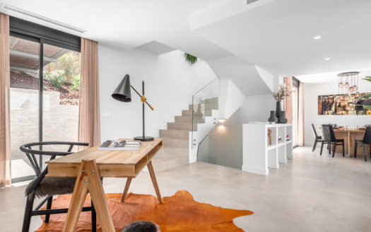 3 bedrooms Townhouse in Oakhill Heights