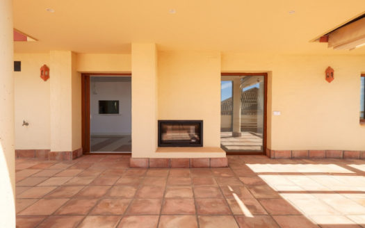 5 bedrooms Penthouse in Milla de Oro