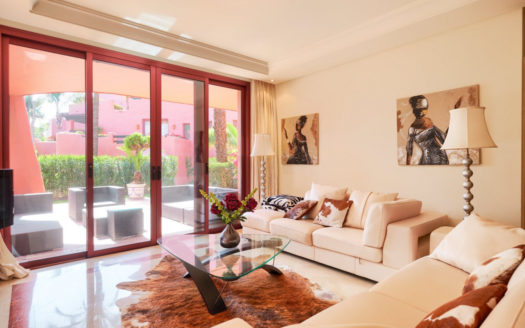 3 bedrooms Apartment in Nueva Milla de Oro