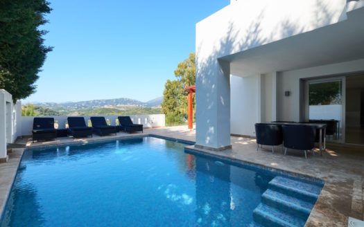 4 bedrooms Villa in Las Lomas de Nueva Andalucia