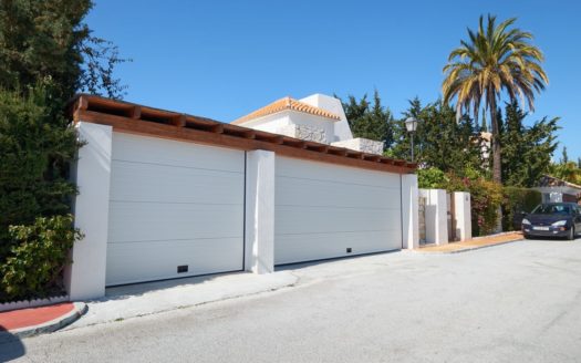4 bedrooms Villa in Las Lomas de Nueva Andalucia