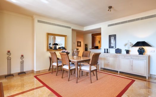 Apartamento de 3 dormitorios en Lomas de la Quinta