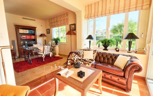Apartamento de 3 dormitorios en Lomas de la Quinta